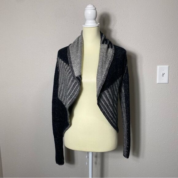 Cabi Black & Gray Shawl Collar Drapped Open Front Knit Cardigan Women's Medium - Picture 12 of 13